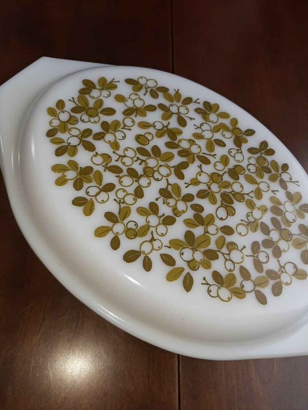 Vintage pyrex spring blossom ovenware dish with lid 1 1/2 quart